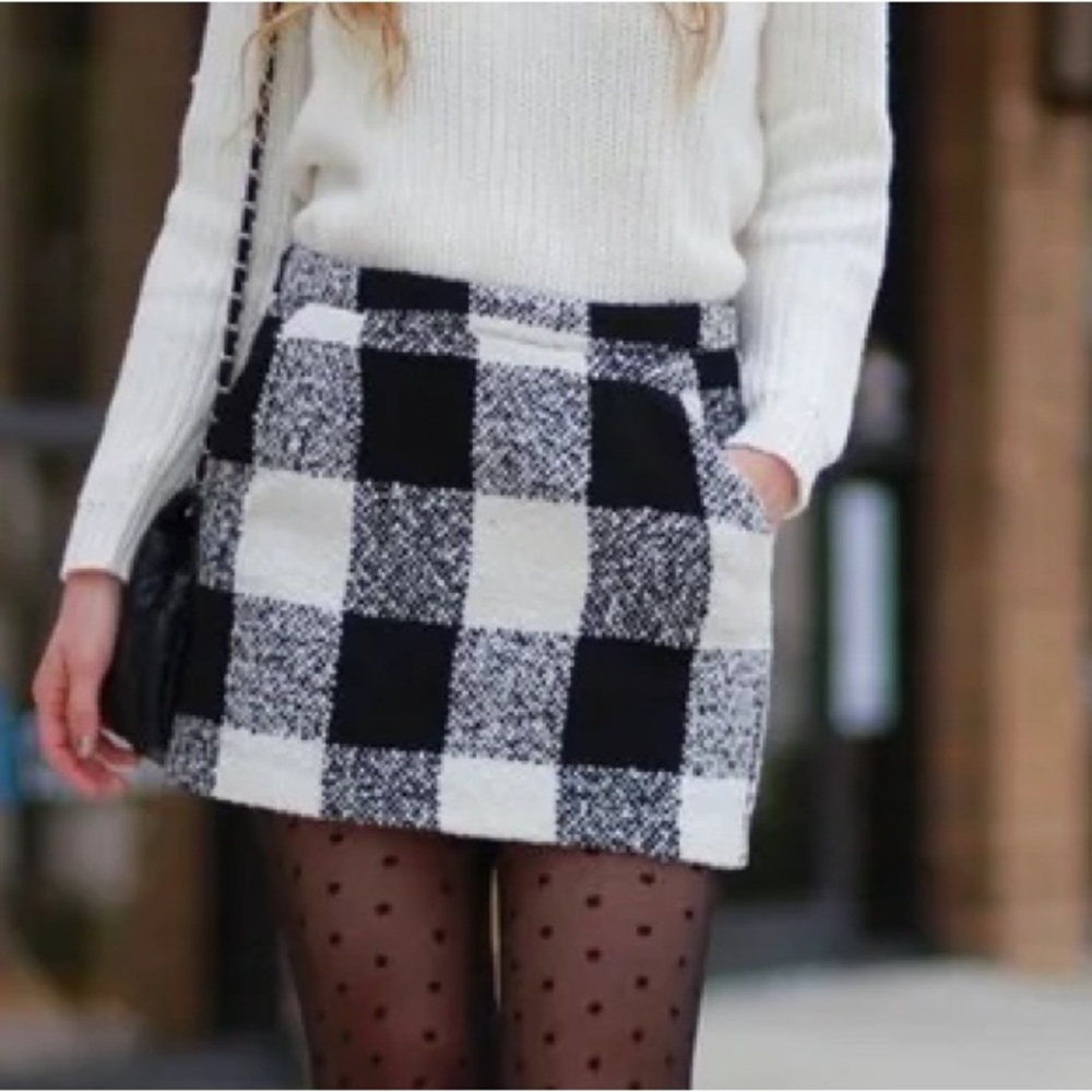 FOREVER 21 Plaid Knit Mini Skirt